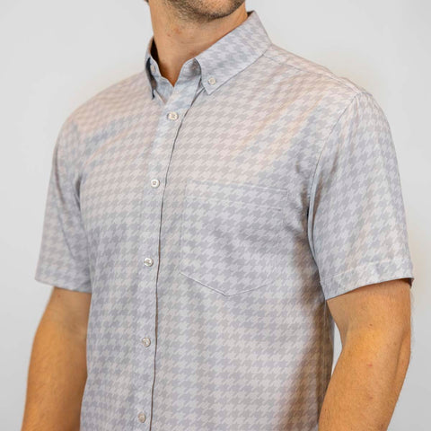 release-the-houndstooth-kunuflex-short-sleeve-shirt